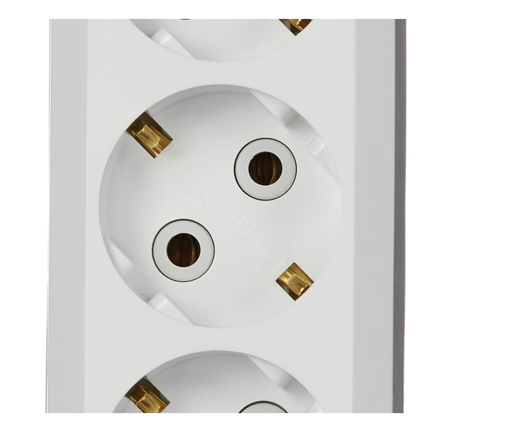 Колодка электрическая 4 розетки Makel 16 А 250 В 2,2 кВт белая — изображение 2